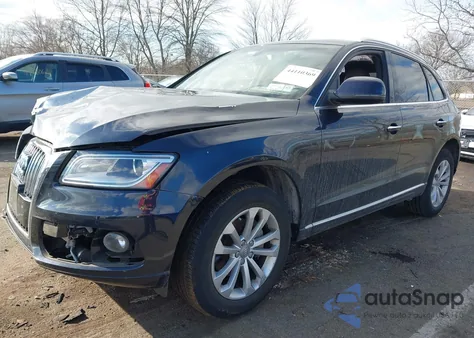 2015 Audi Q5 2.0T Premium z USA, uszkodzony, nr VIN WA1LFAFP3FA041113